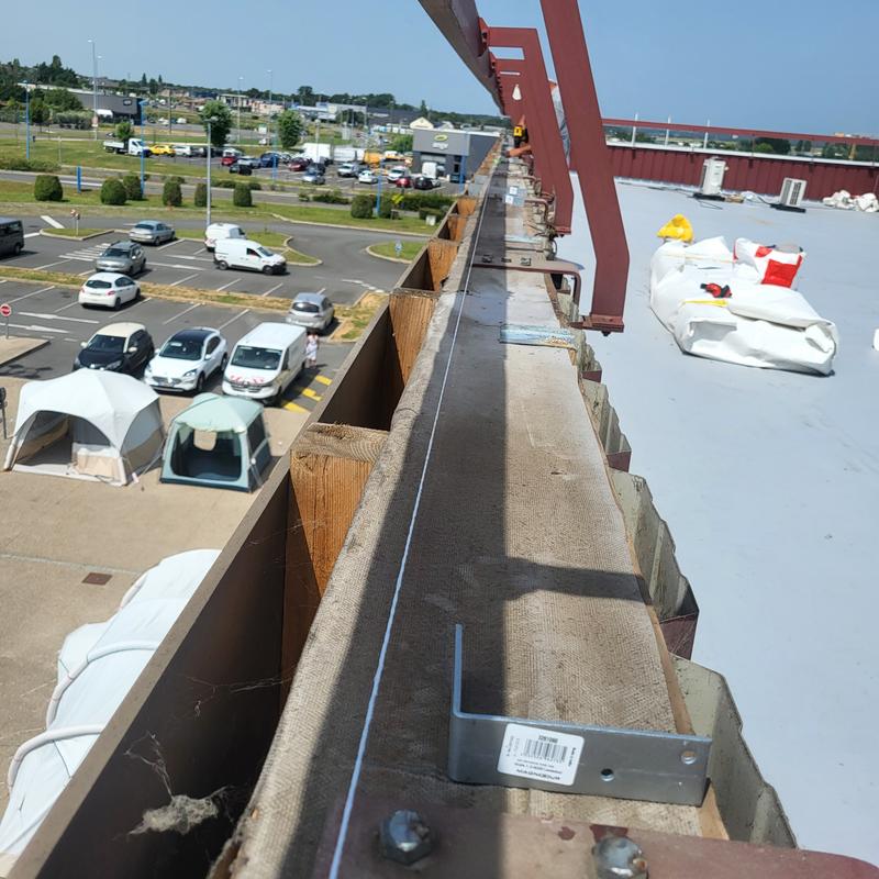 Ouvrir la fenêtre modale de l'avis 1 sur 3