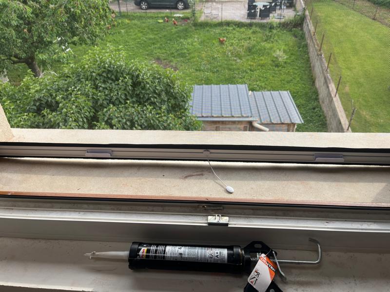 Ouvrir la fenêtre modale de l'avis 1 sur 2