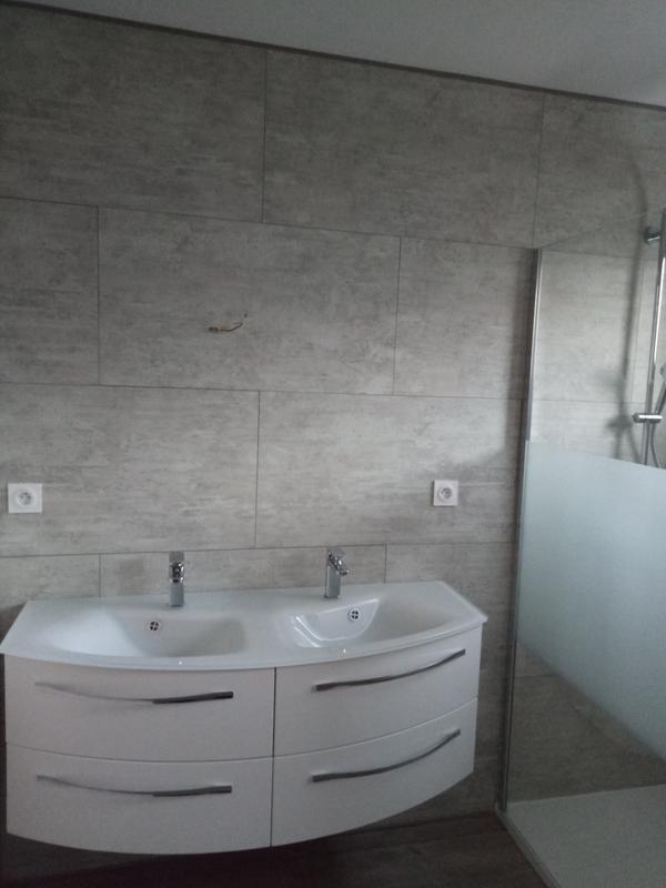 Ouvrir la fenêtre modale de l'avis 1 sur 2