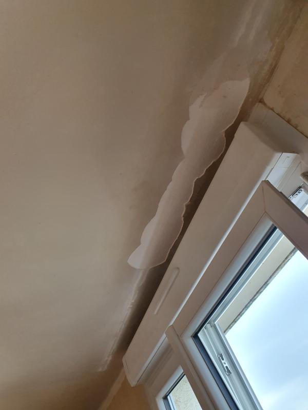 Ouvrir la fenêtre modale de l'avis 1 sur 2