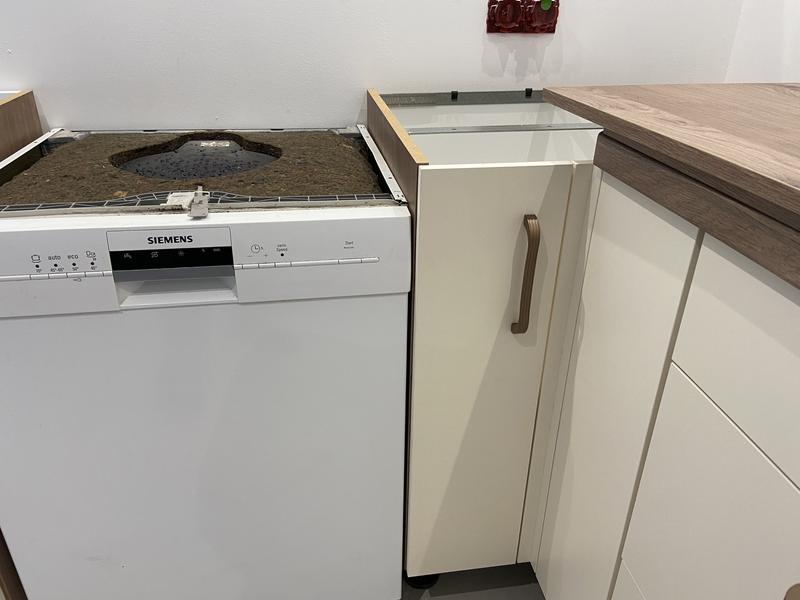 Ouvrir la fenêtre modale de l'avis 1 sur 2