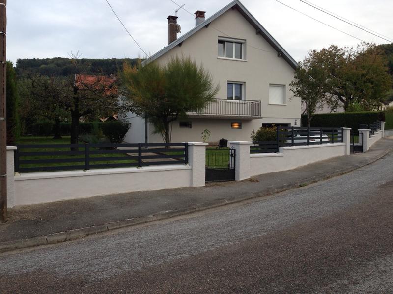 Ouvrir la fenêtre modale de l'avis 1 sur 3