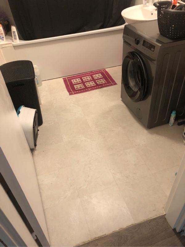 Ouvrir la fenêtre modale de l'avis 1 sur 3