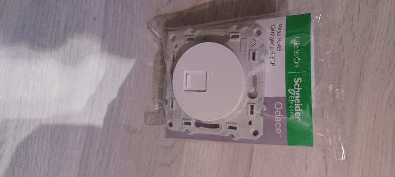 Ouvrir la fenêtre modale de l'avis 1 sur 4