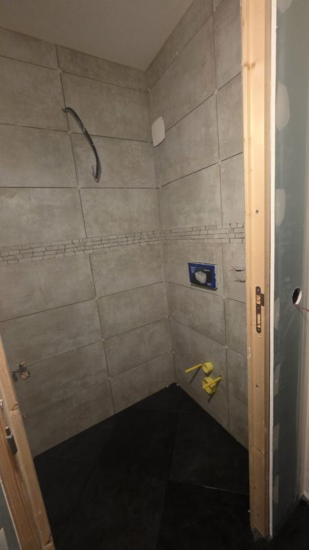 Ouvrir la fenêtre modale de l'avis 1 sur 2