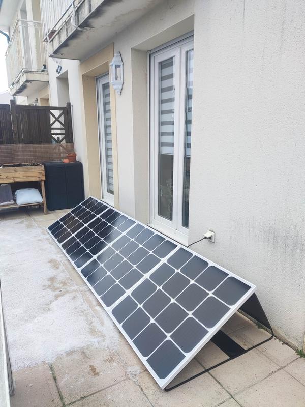 Panneau solaire Beem Energy, kit de demarrage, installation au mur