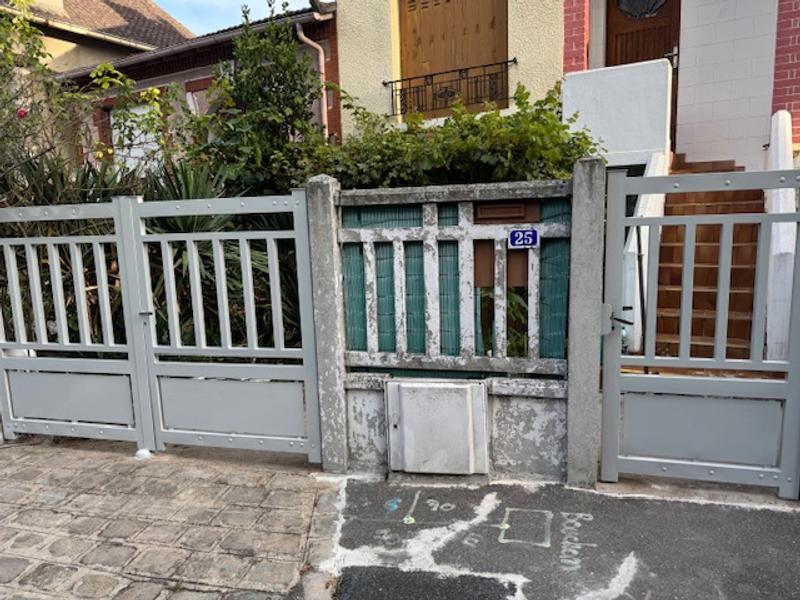 Ouvrir la fenêtre modale de l'avis 6 sur 6