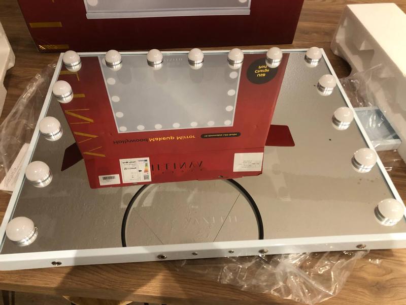 Ouvrir la fenêtre modale de l'avis 3 sur 3