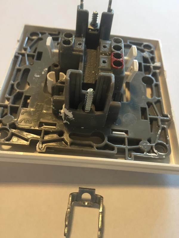 Ouvrir la fenêtre modale de l'avis 1 sur 3