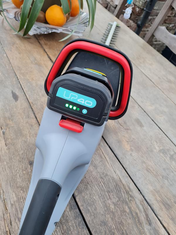 Ouvrir la fenêtre modale de l'avis 1 sur 2