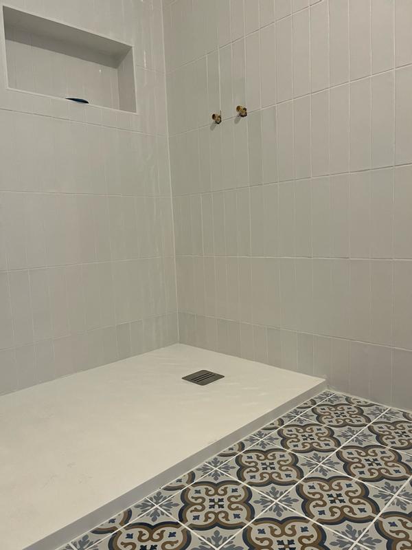 Ouvrir la fenêtre modale de l'avis 1 sur 2