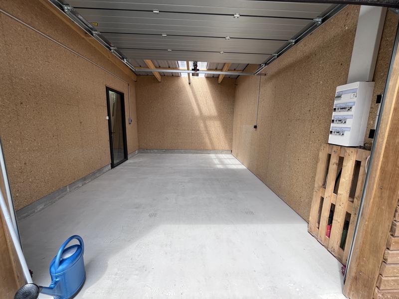 Ouvrir la fenêtre modale de l'avis 1 sur 2