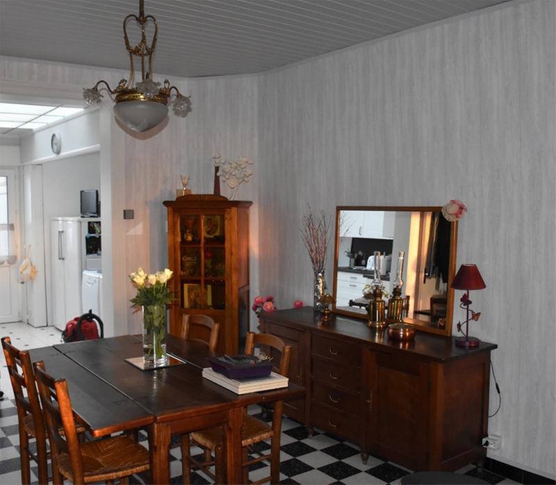 Ouvrir la fenêtre modale de l'avis 1 sur 1