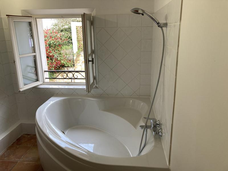 Ouvrir la fenêtre modale de l'avis 1 sur 2