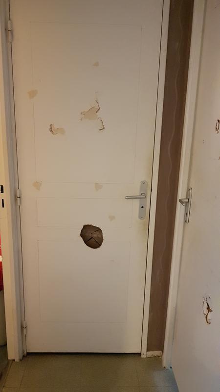 Ouvrir la fenêtre modale de l'avis 1 sur 2