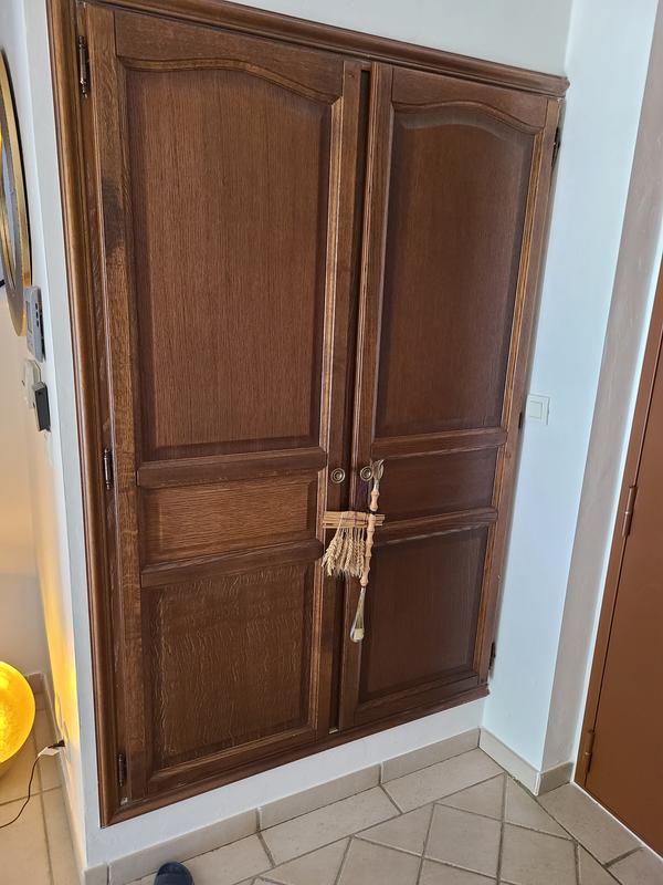 Ouvrir la fenêtre modale de l'avis 1 sur 2