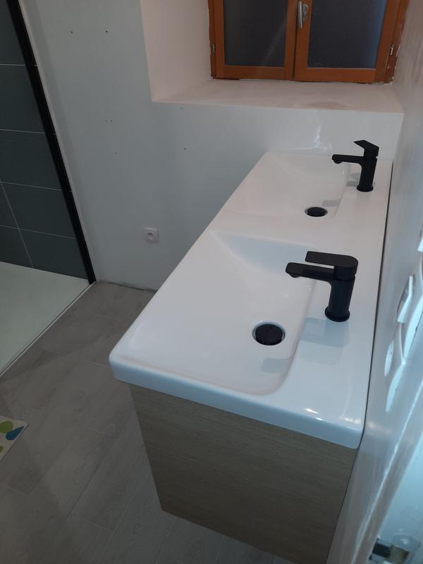 Ouvrir la fenêtre modale de l'avis 1 sur 1