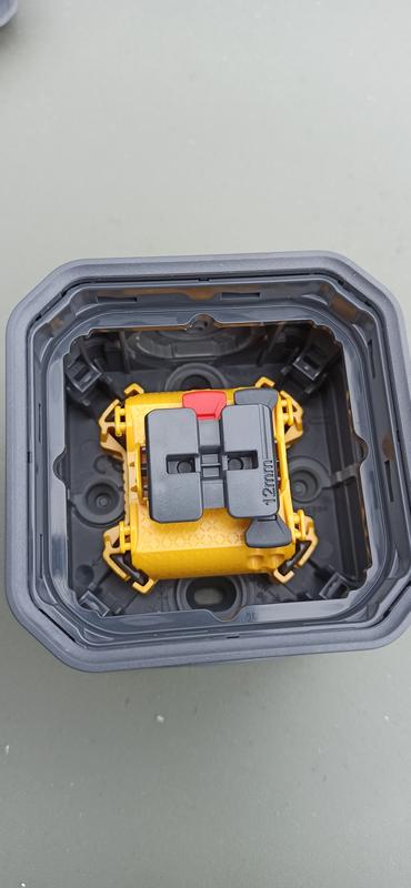 Ouvrir la fenêtre modale de l'avis 2 sur 6