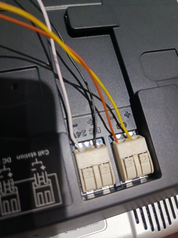 Ouvrir la fenêtre modale de l'avis 4 sur 4