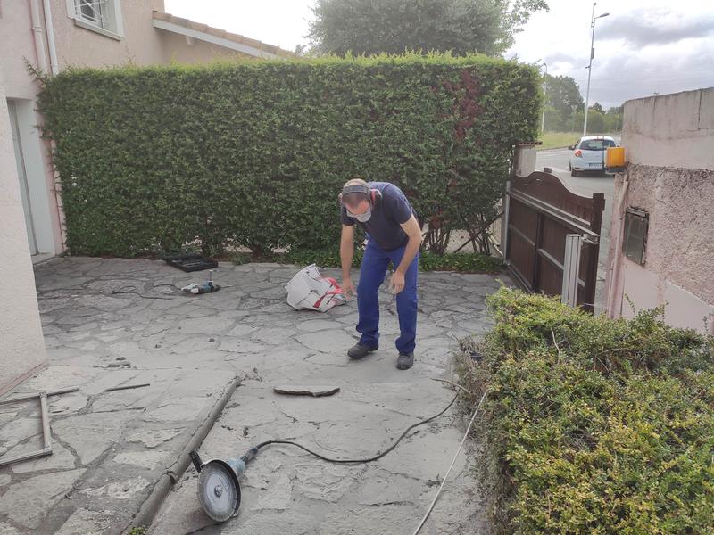 Ouvrir la fenêtre modale de l'avis 1 sur 4