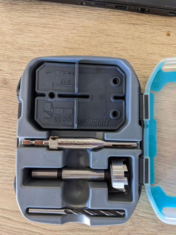 Ouvrir la fenêtre modale de l'avis 1 sur 6