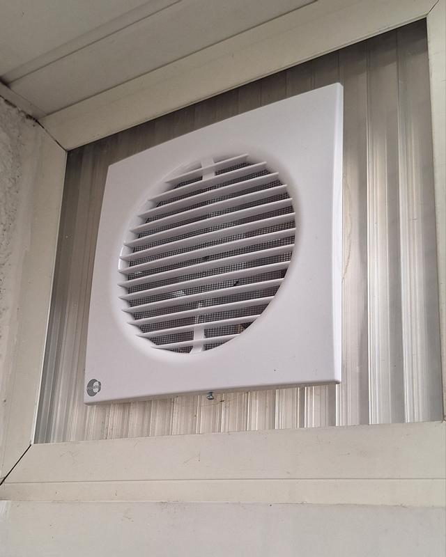 Ouvrir la fenêtre modale de l'avis 1 sur 5