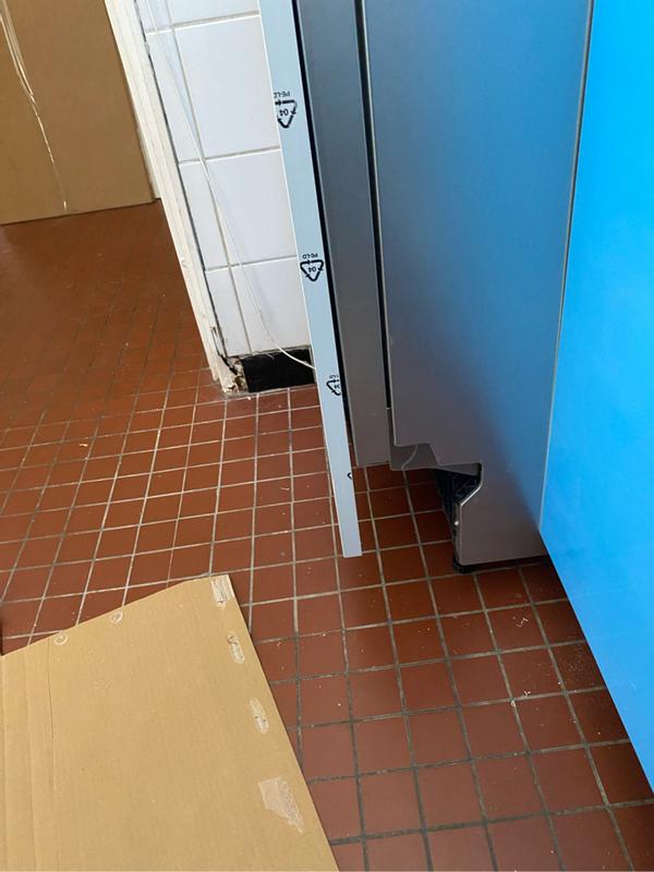 Ouvrir la fenêtre modale de l'avis 1 sur 2