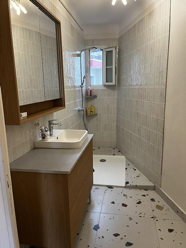 Ouvrir la fenêtre modale de l'avis 1 sur 1