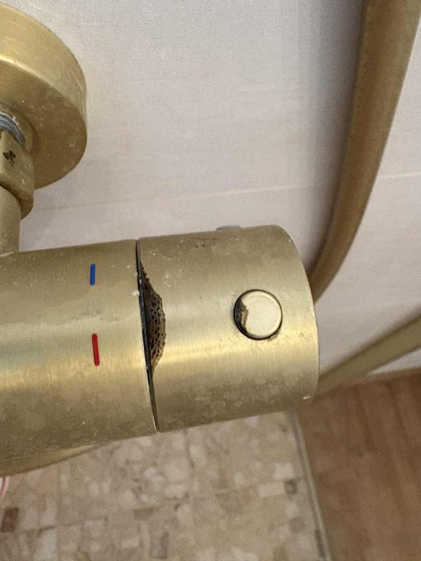 Ouvrir la fenêtre modale de l'avis 1 sur 4