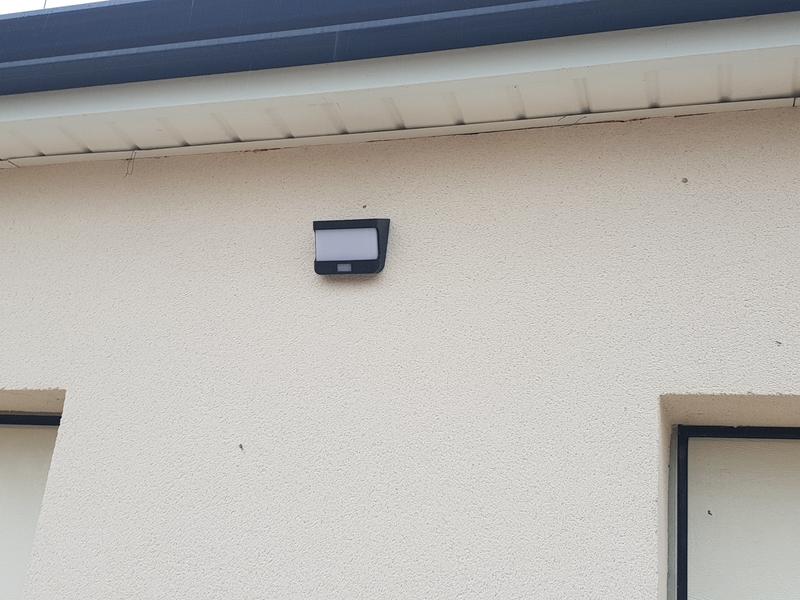 Ouvrir la fenêtre modale de l'avis 1 sur 2
