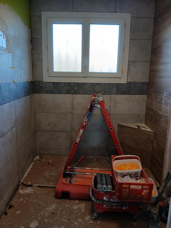 Ouvrir la fenêtre modale de l'avis 1 sur 2