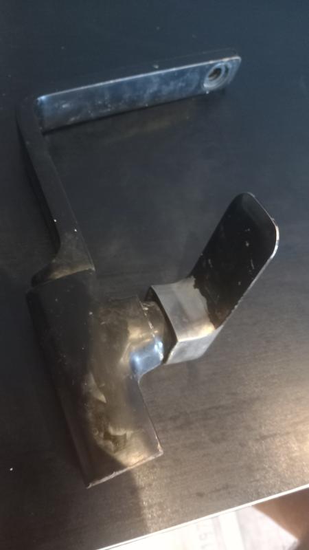 Ouvrir la fenêtre modale de l'avis 1 sur 2