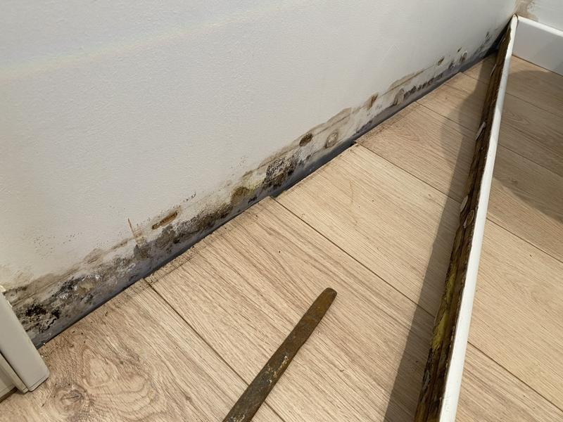 Ouvrir la fenêtre modale de l'avis 3 sur 3