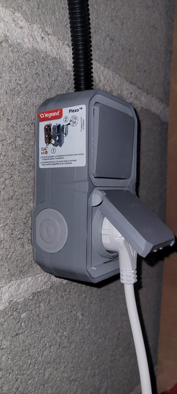 Ouvrir la fenêtre modale de l'avis 1 sur 2