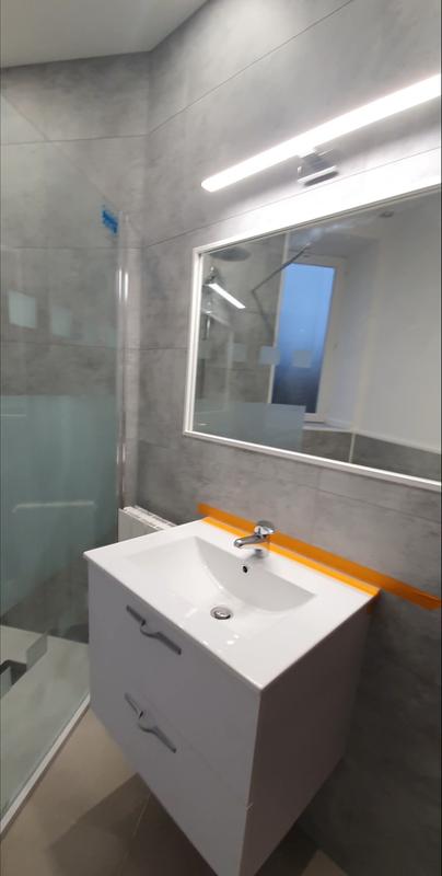 Ouvrir la fenêtre modale de l'avis 3 sur 3