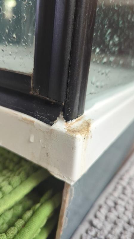 Ouvrir la fenêtre modale de l'avis 1 sur 2