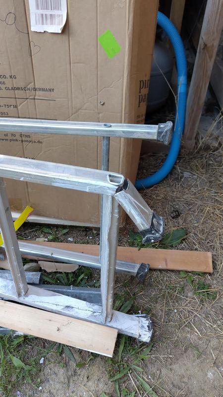 Ouvrir la fenêtre modale de l'avis 1 sur 1