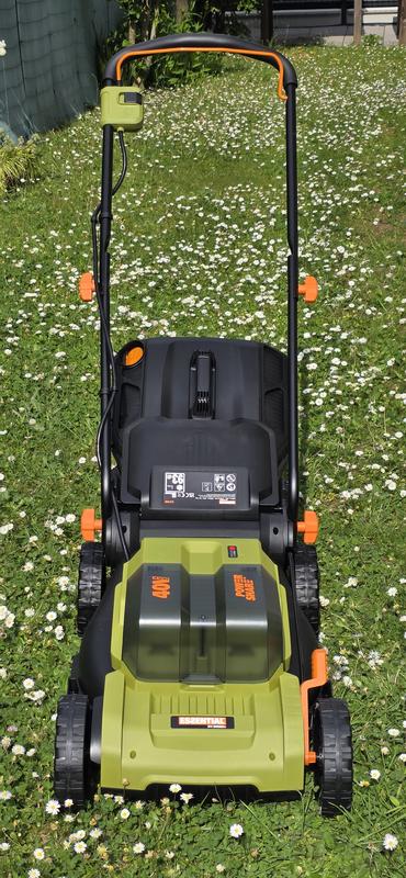 Ouvrir la fenêtre modale de l'avis 1 sur 3