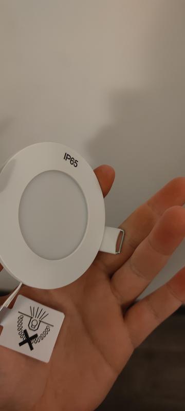 Ouvrir la fenêtre modale de l'avis 1 sur 3