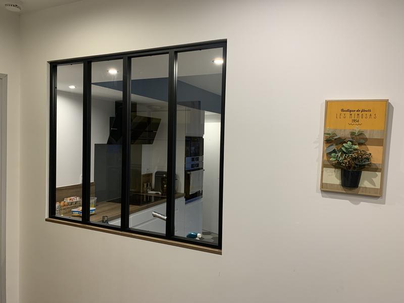 Ouvrir la fenêtre modale de l'avis 1 sur 2