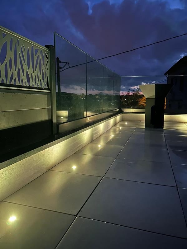 Ouvrir la fenêtre modale de l'avis 1 sur 3