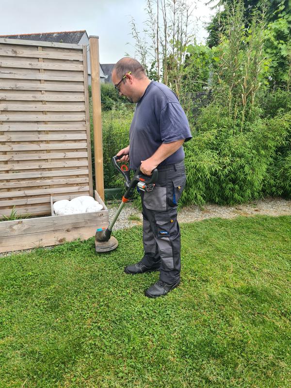 Ouvrir la fenêtre modale de l'avis 1 sur 2