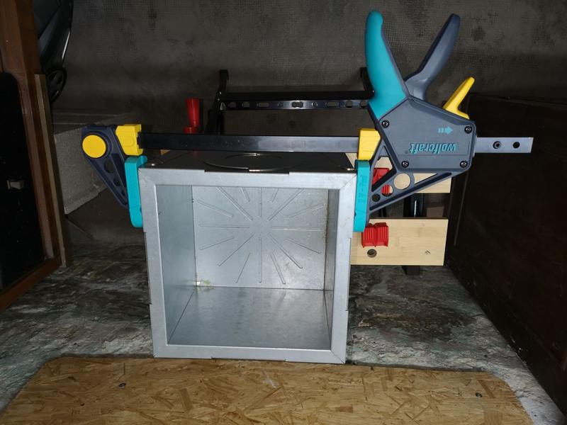 Ouvrir la fenêtre modale de l'avis 1 sur 3