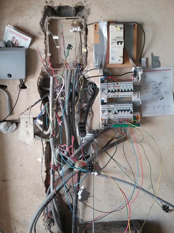 Ouvrir la fenêtre modale de l'avis 2 sur 3