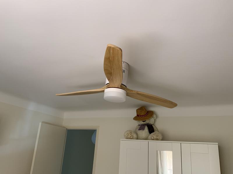 Ventilateur De Plafond Avec Lumière LED - Bois Clair 58 Cm - Télécommande, 6 Vitesses DC, Fonction Été/Hiver