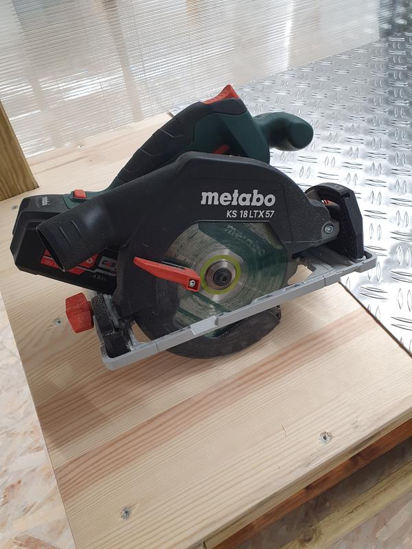 Ouvrir la fenêtre modale de l'avis 1 sur 2