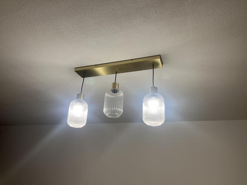 Ouvrir la fenêtre modale de l'avis 1 sur 3