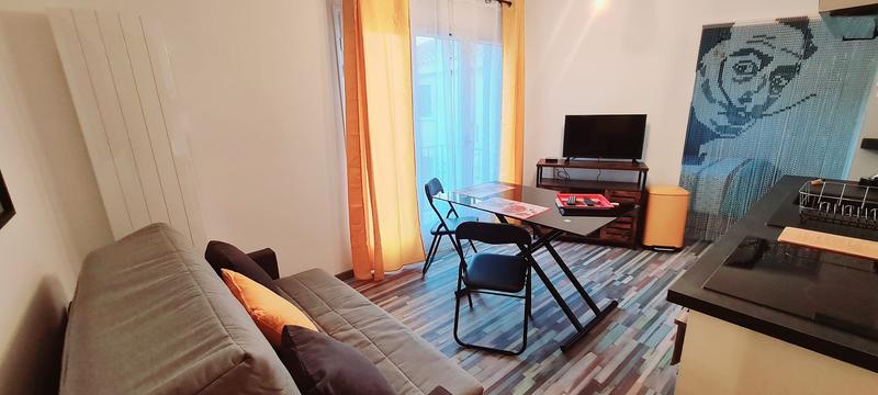 Ouvrir la fenêtre modale de l'avis 1 sur 1