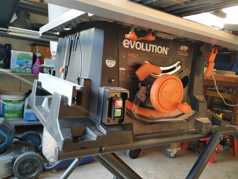 Ouvrir la fenêtre modale de l'avis 1 sur 1