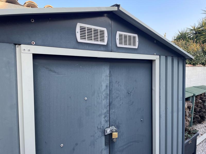 Ouvrir la fenêtre modale de l'avis 1 sur 2